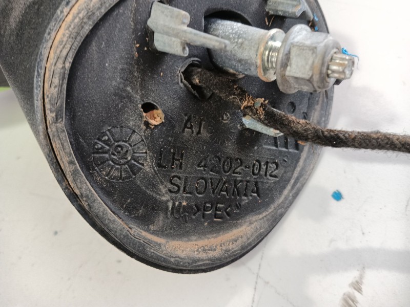 Recambio de retrovisor izquierdo para ford fiesta vi (cb1, ccn) 1.25 referencia OEM IAM   