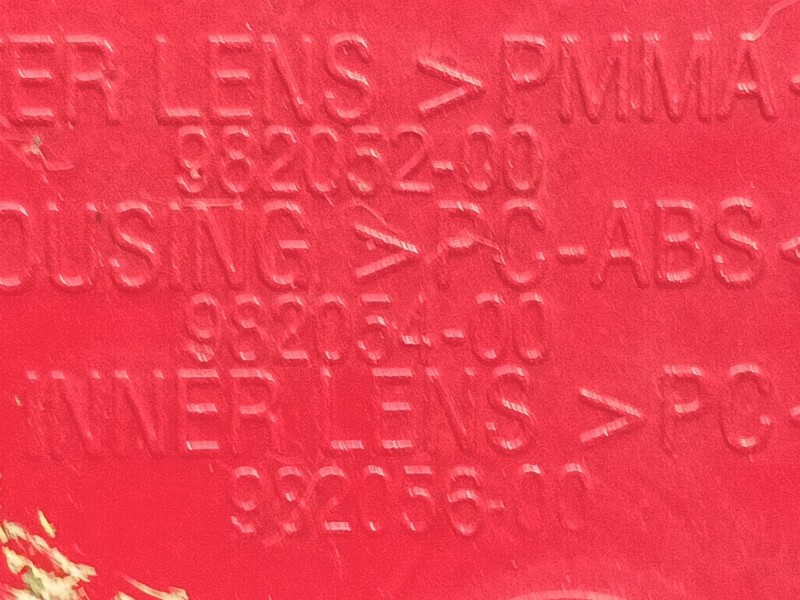 Recambio de piloto trasero derecho para seat leon (1p1) 1.6 referencia OEM IAM 1P0945112C  