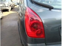 Recambio de piloto trasero izquierdo para nissan primera hatchback (p12) 1.9 dci referencia OEM IAM   