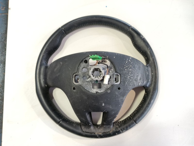 Recambio de volante para volvo v40 hatchback (525) d2 referencia OEM IAM   