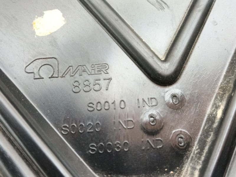 Recambio de tapacubos para dacia sandero iii 1.0 tce 90 referencia OEM IAM   