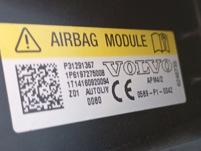 Recambio de salpicadero para volvo v40 hatchback (525) d2 referencia OEM IAM  31477354160890090 