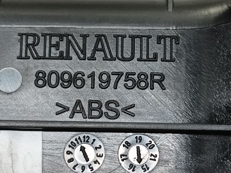 Recambio de mando elevalunas delantero izquierdo para renault express furgoneta/monovolumen 1.5 blue dci 75 (f6aa) referencia OE