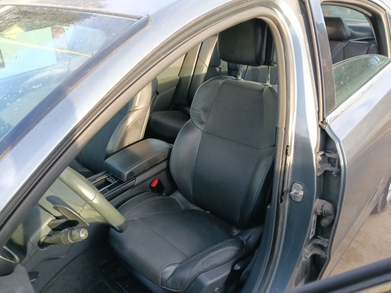 Recambio de asiento delantero izquierdo para peugeot 508 i (8d_) 1.6 hdi referencia OEM IAM   