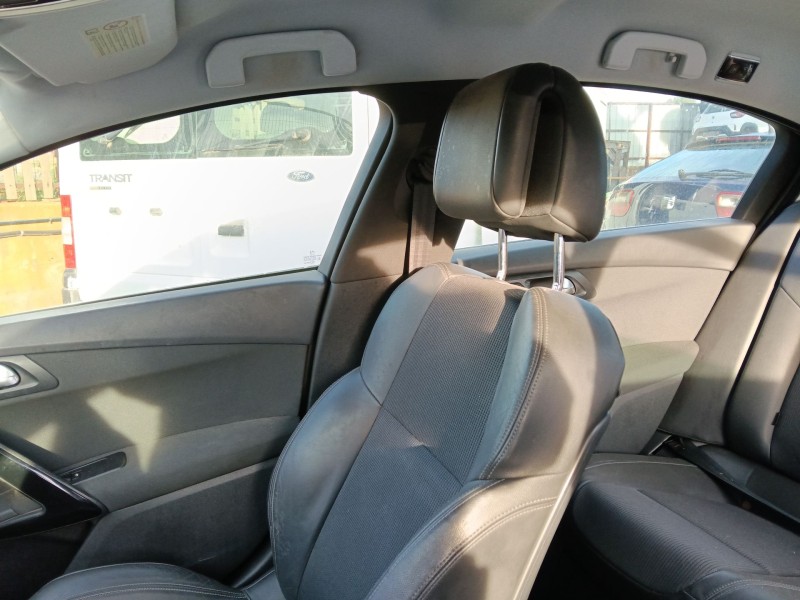 Recambio de cinturon seguridad delantero derecho para peugeot 508 i (8d_) 1.6 hdi referencia OEM IAM 8976G0  