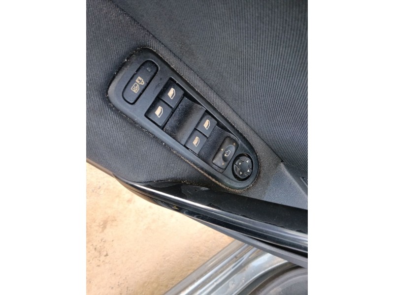 Recambio de mando elevalunas delantero izquierdo para peugeot 508 i (8d_) 1.6 hdi referencia OEM IAM 6490NR  