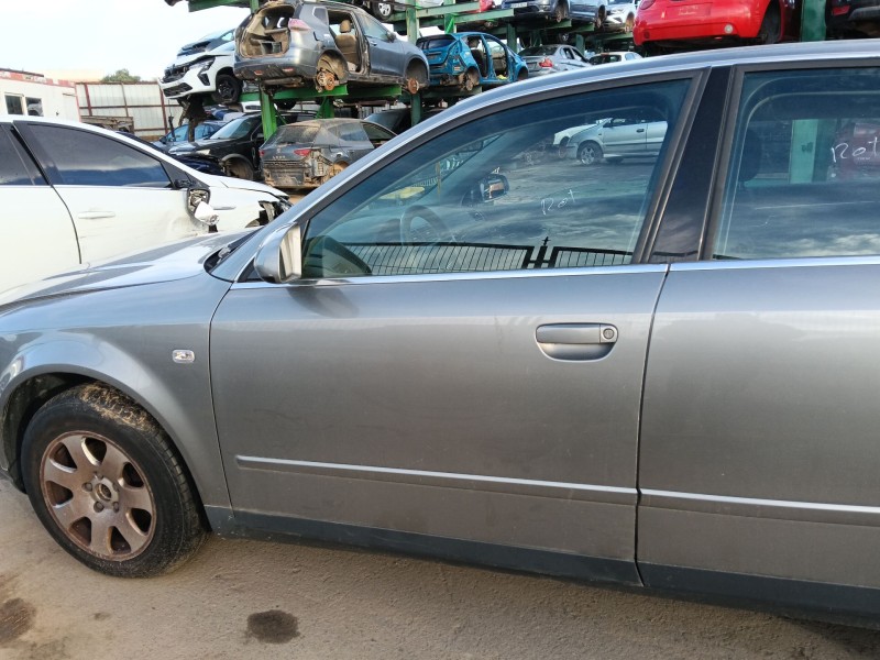 Recambio de puerta delantera izquierda para audi a4 b6 (8e2) 1.9 tdi referencia OEM IAM   