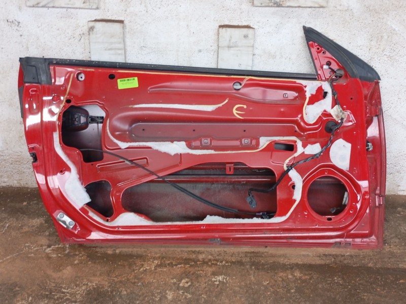 Recambio de puerta delantera izquierda para opel tigra twintop (x04) 1.4 (r97) referencia OEM IAM   