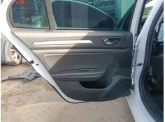 Recambio de guarnecido puerta trasera izquierda para renault megane iv sedán (lva/m/n) 1.5 dci 110 referencia OEM IAM   