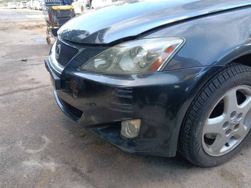 Recambio de paragolpes delantero para lexus is ii (_e2_) 220d (ale20) referencia OEM IAM 5211953926  