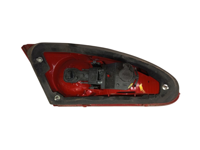 Recambio de piloto trasero derecho interior para seat leon (1p1) 1.6 referencia OEM IAM 1P0945108D  