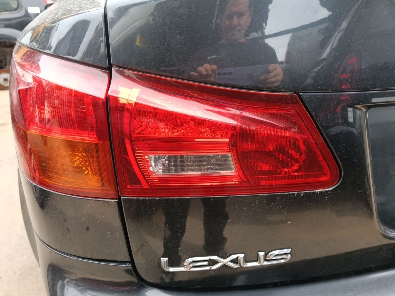 Recambio de piloto trasero izquierdo interior para lexus is ii (_e2_) 220d (ale20) referencia OEM IAM 8159153071  