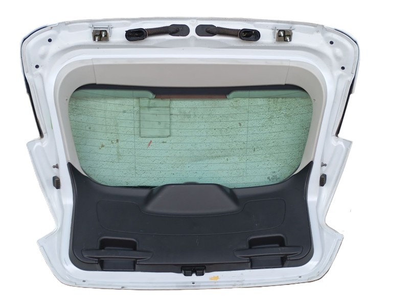 Recambio de porton trasero para ford focus iii sedán 1.0 ecoboost referencia OEM IAM 1838957  