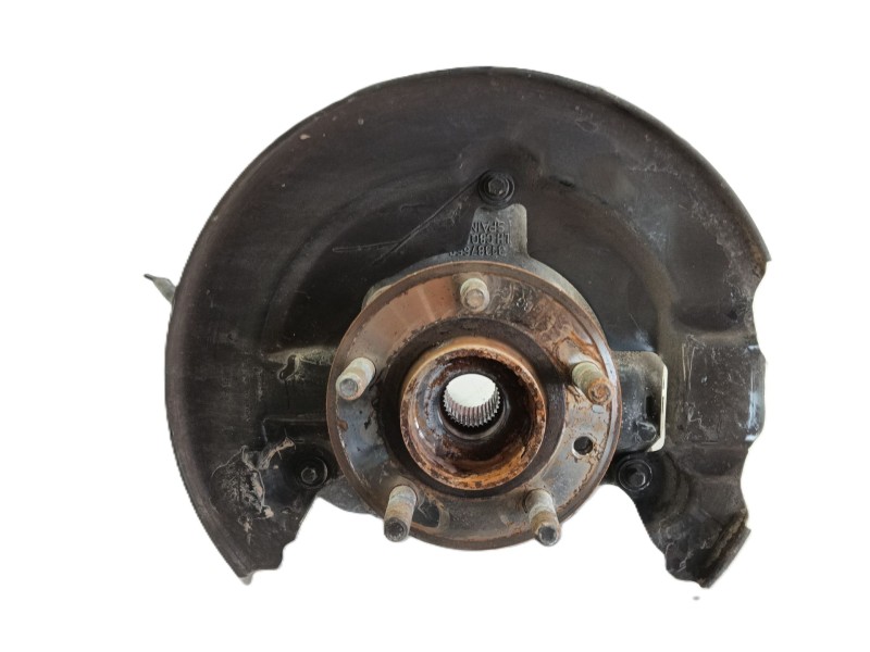 Recambio de mangueta delantera izquierda para volvo v40 hatchback (525) d2 referencia OEM IAM   