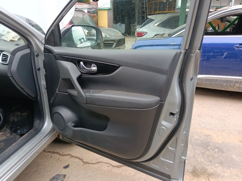 Recambio de guarnecido puerta delantera derecha para nissan qashqai ii (j11, j11_) 1.3 dig-t referencia OEM IAM   