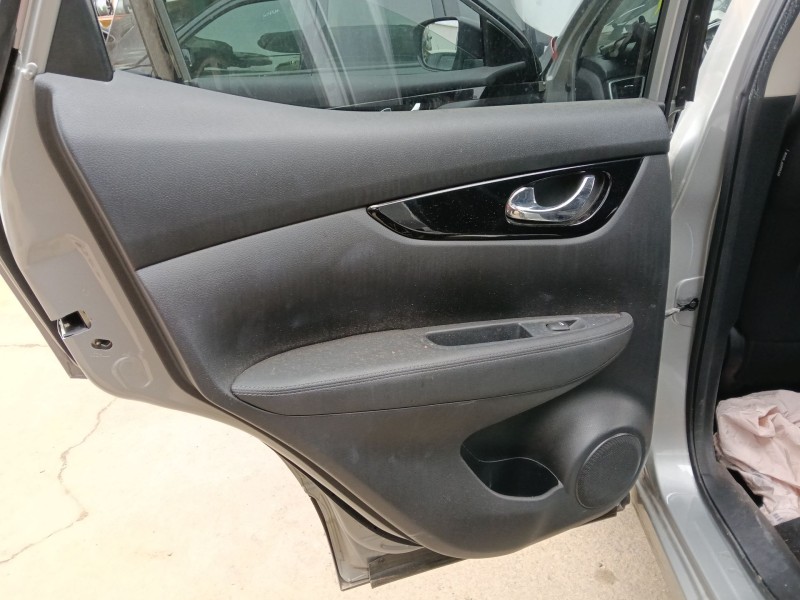 Recambio de guarnecido puerta trasera izquierda para nissan qashqai ii (j11, j11_) 1.3 dig-t referencia OEM IAM   