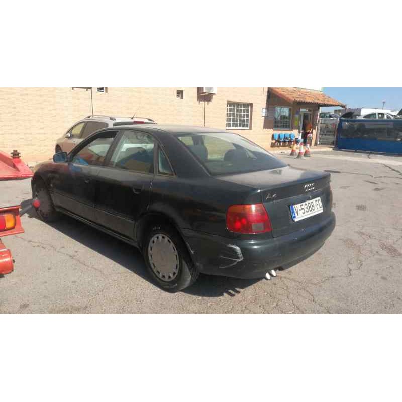 AUDI A4 BERLINA (B5)