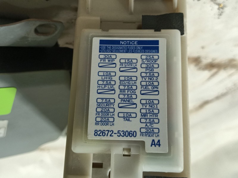 Recambio de modulo electronico para lexus is ii (_e2_) 220d (ale20) referencia OEM IAM 8267253060 8273053050 