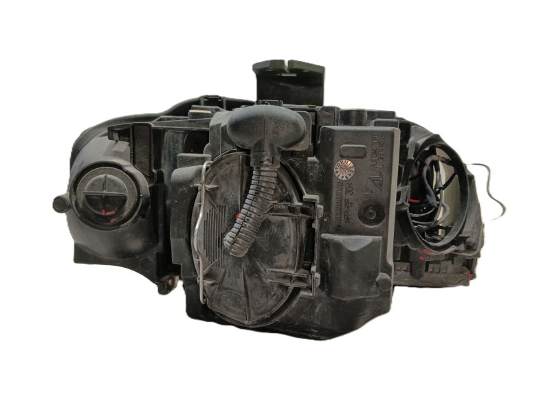 Recambio de faro izquierdo para audi a3 (8p1) 2.0 tdi referencia OEM IAM 8P0941029R  