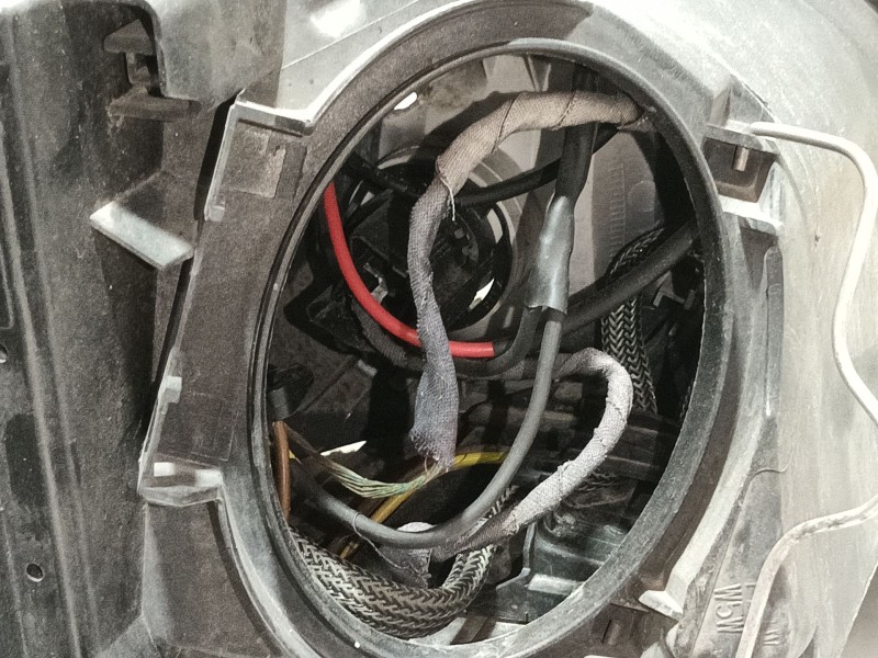 Recambio de faro izquierdo para audi a3 (8p1) 2.0 tdi referencia OEM IAM 8P0941029R  