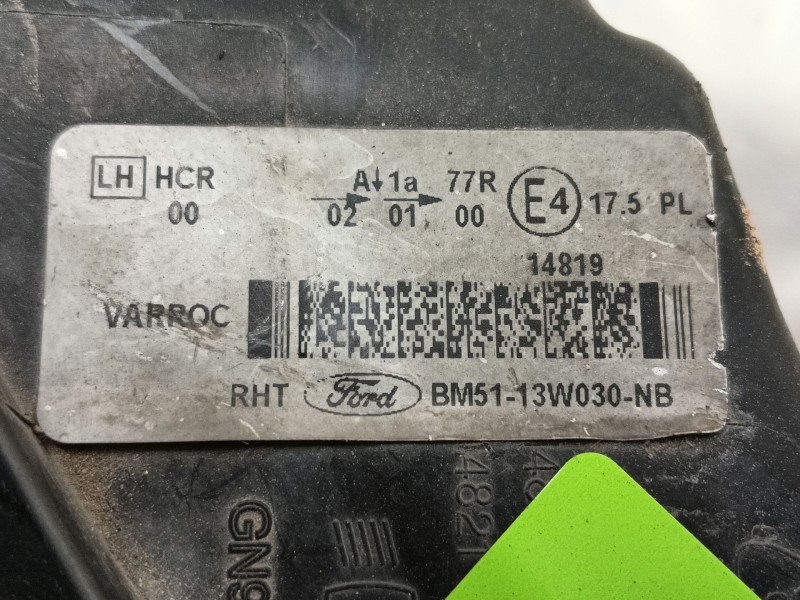 Recambio de faro izquierdo para ford focus iii sedán 1.0 ecoboost referencia OEM IAM 1873929  