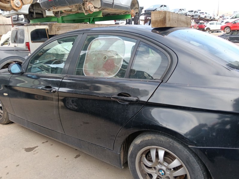 Recambio de puerta trasera izquierda para bmw 3 (e90) 320 d referencia OEM IAM   