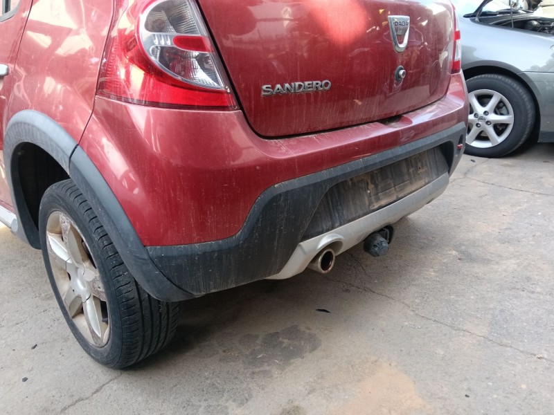 Recambio de paragolpes trasero para dacia sandero (bs_) 1.6 mpi 85 (bs03) referencia OEM IAM 850226615R  