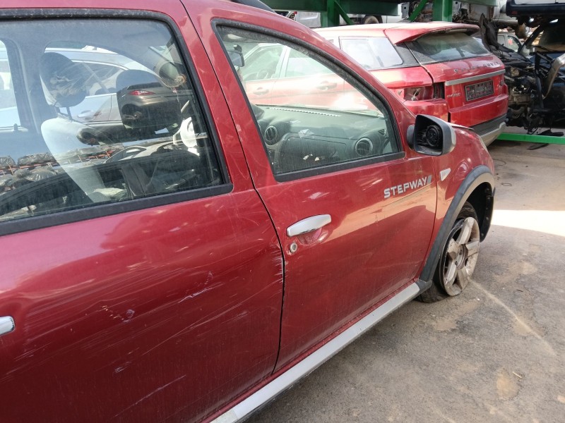 Recambio de puerta delantera derecha para dacia sandero (bs_) 1.6 mpi 85 (bs03) referencia OEM IAM 801006719R  