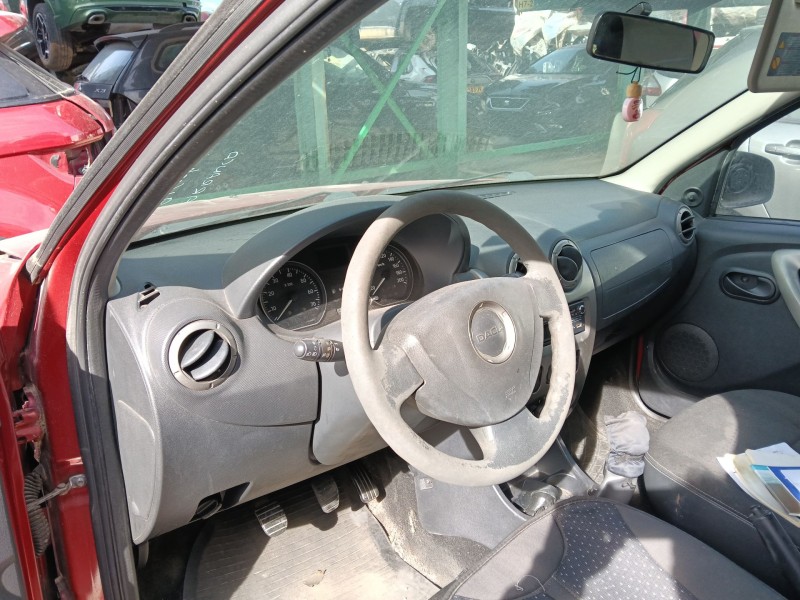 Recambio de salpicadero para dacia sandero (bs_) 1.6 mpi 85 (bs03) referencia OEM IAM 8200739435  