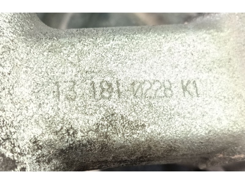 Recambio de mangueta delantera derecha para mercedes-benz cla coupé (c117) cla 220 cdi / d (117.303) referencia OEM IAM 17633006