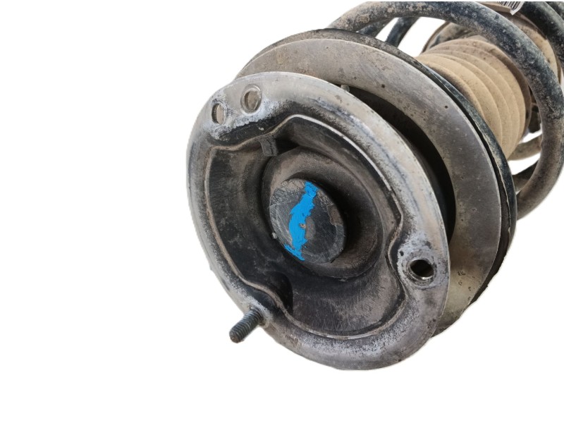 Recambio de amortiguador delantero derecho para bmw 1 (e87) 118 d referencia OEM IAM 31316786018  