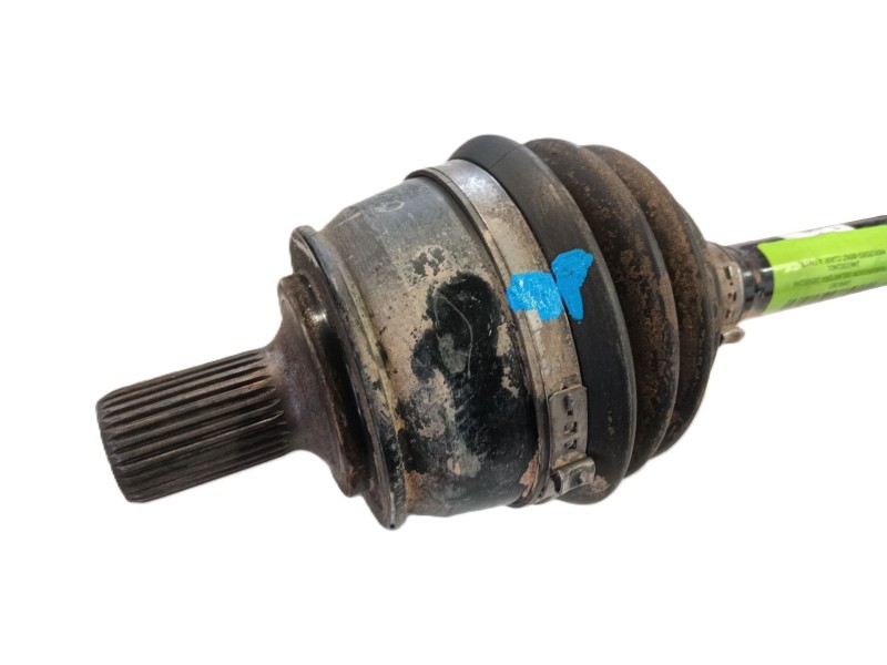 Recambio de transmision delantera derecha para mercedes-benz clase a (w176) a 200 cdi / d (176.008) referencia OEM IAM 246330240