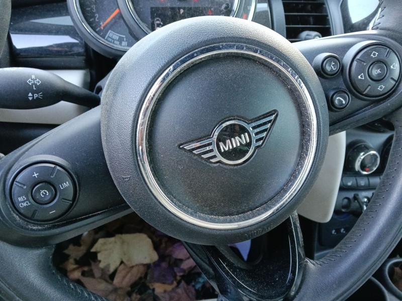 Recambio de airbag delantero izquierdo para mini mini descapotable (f57) cooper referencia OEM IAM   