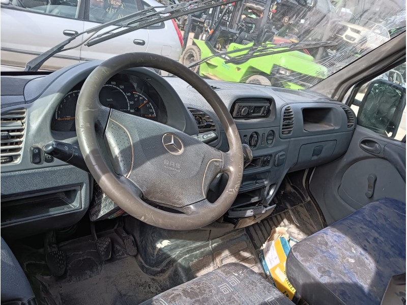 mercedes-benz sprinter 3-t furgoneta (b903) del año 2005