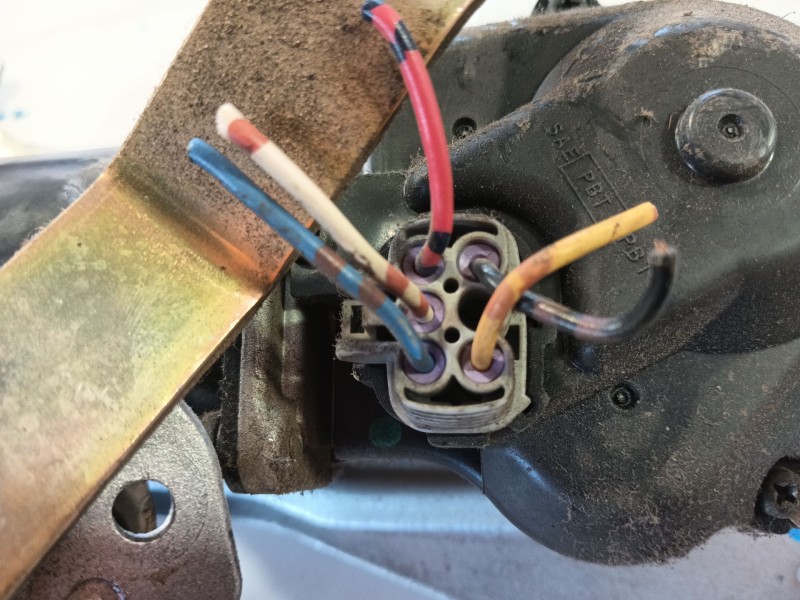 Recambio de motor limpia delantero para nissan cabstar e (tl_, vl_) 125.35, 125.45 (tl0, vl0) referencia OEM IAM 288105T021  