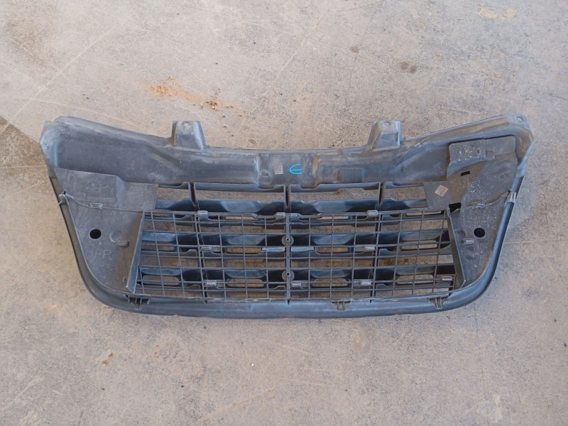 Recambio de rejilla delantera para renault master iii autobús (jv) 2.3 dci 125 fwd (jv0c, jv0d, jv0h, jv0g, jv0j) referencia OEM