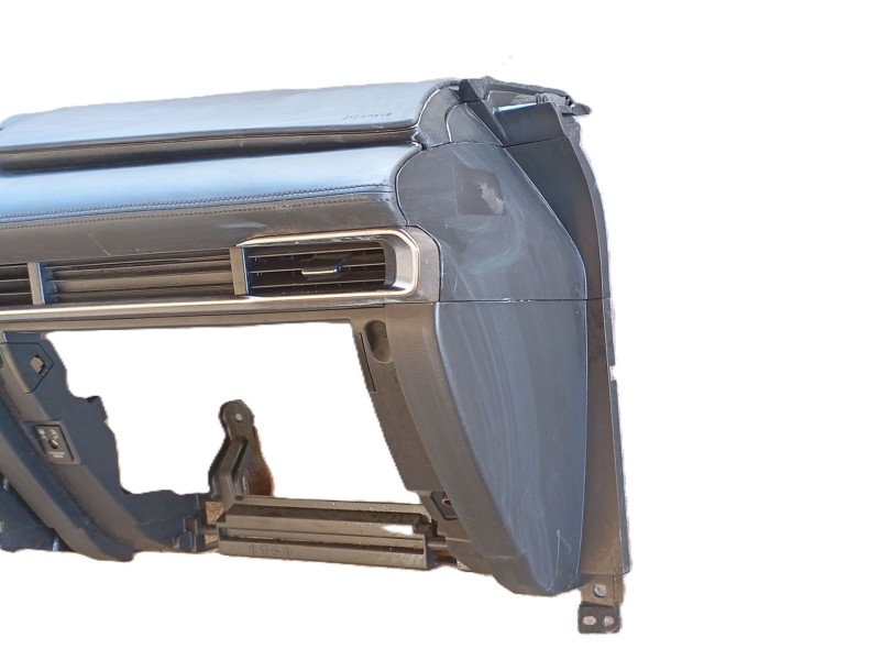 Recambio de salpicadero para mazda 3 hatchback (bp) 2.0 skyactiv-g m hybrid referencia OEM IAM   