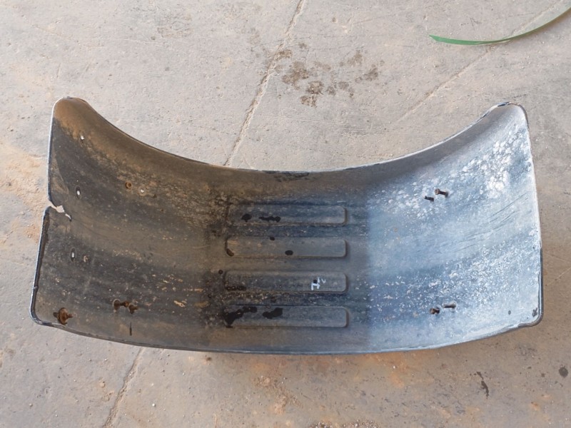 Recambio de paso de rueda trasero izquierdo para nissan cabstar e (tl_, vl_) 125.35, 125.45 (tl0, vl0) referencia OEM IAM   