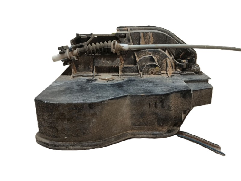 Recambio de cerradura puerta delantera derecha para bmw 1 (e87) 118 d referencia OEM IAM 51217202146 / 51247840617  