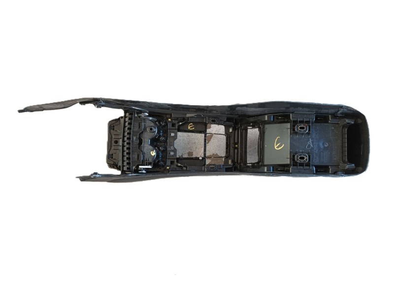 Recambio de apoyabrazos central para mazda 3 hatchback (bp) 2.0 skyactiv-g m hybrid referencia OEM IAM   