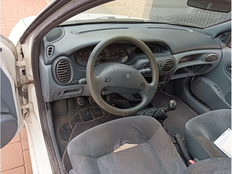 renault megane i (ba0/1_) del año 1997