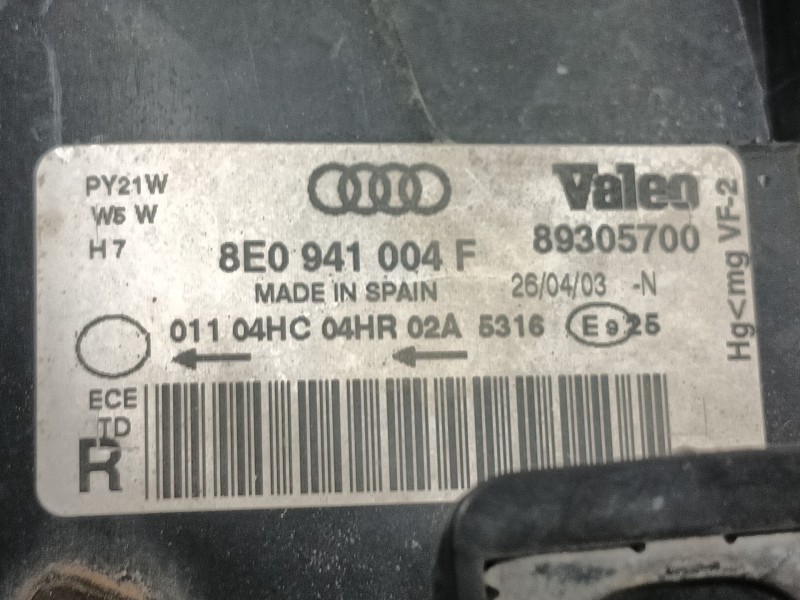 Recambio de faro derecho para audi a4 b6 (8e2) 1.9 tdi referencia OEM IAM 8E0941030C 89305700 