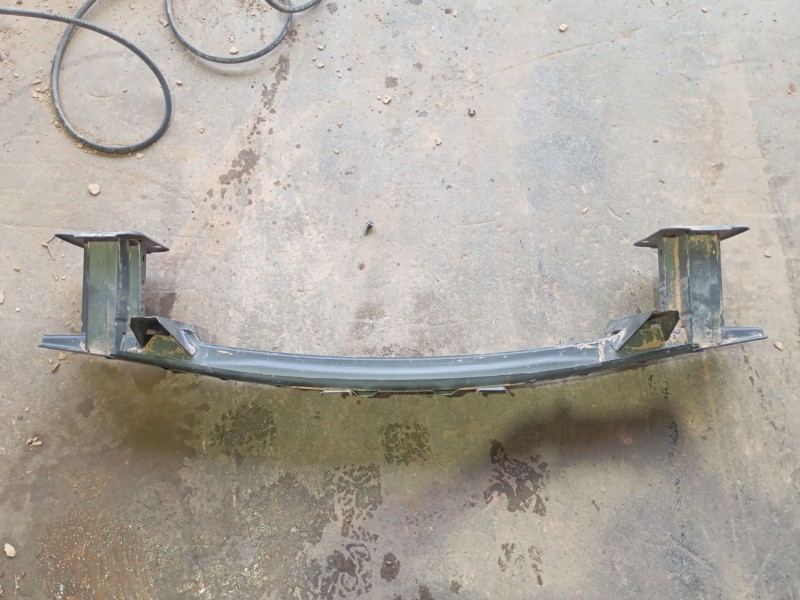 Recambio de refuerzo paragolpes delantero para mazda 3 hatchback (bp) 2.0 skyactiv-g m hybrid referencia OEM IAM   