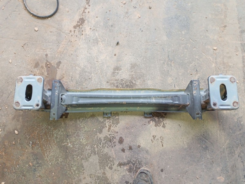 Recambio de refuerzo paragolpes delantero para mazda 3 hatchback (bp) 2.0 skyactiv-g m hybrid referencia OEM IAM   