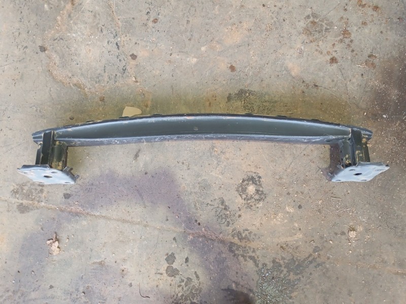 Recambio de refuerzo paragolpes trasero para mazda 3 hatchback (bp) 2.0 skyactiv-g m hybrid referencia OEM IAM   
