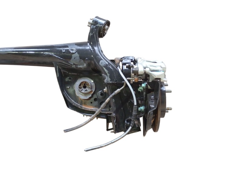 Recambio de puente trasero para mazda 3 hatchback (bp) 2.0 skyactiv-g m hybrid referencia OEM IAM  D003246026 