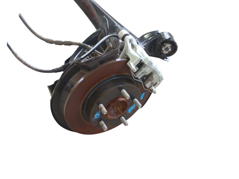 Recambio de puente trasero para mazda 3 hatchback (bp) 2.0 skyactiv-g m hybrid referencia OEM IAM  D003246026 