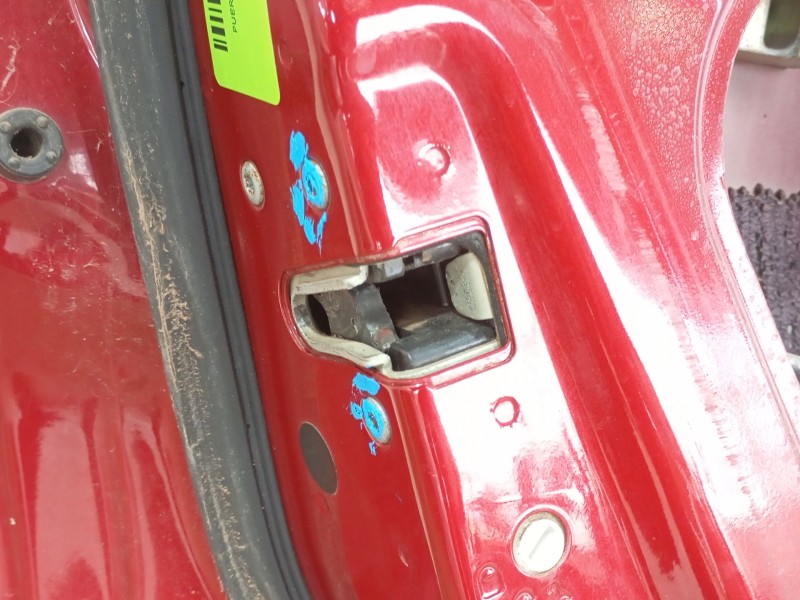 Recambio de puerta trasera izquierda para dodge caliber 2.0 crd referencia OEM IAM 04589887AD  