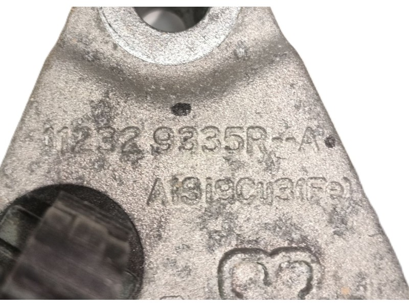 Recambio de soporte motor derecho para renault captur ii (hf_) tce 140 (hfn0) referencia OEM IAM   