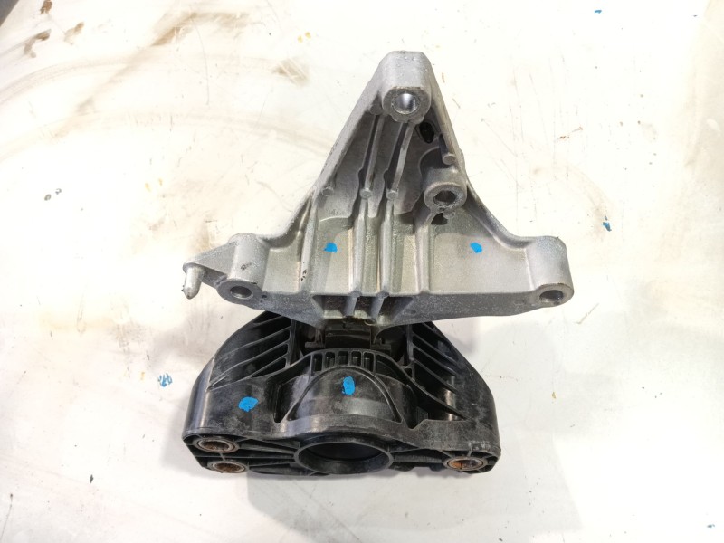 Recambio de soporte motor derecho para renault captur ii (hf_) tce 140 (hfn0) referencia OEM IAM   